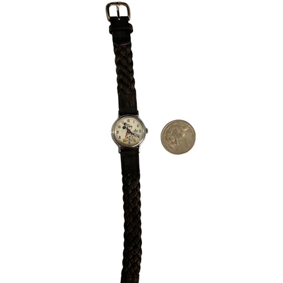 Rare Vintage Women’s Mickey Mouse Watch. Sub Dial V802-0090 Working .New battery main image 11